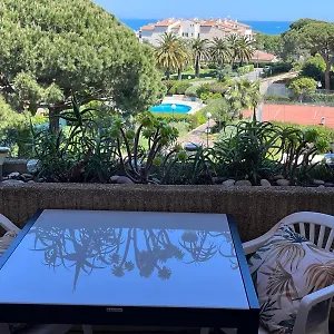 Secured Parc Velusine With Private Parking, Terrace, Pools And Tennis Courts. Appartamento Antibes